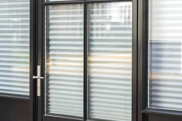 Aluminium buitendeuren stijlvolle profielen van Reynaers van Aluprof bij 4 Star Windows